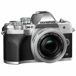 Olympus E-M10 Mark IV / 14-42mm Pancake Silver - 20 Mpx, Micro Four Third - Appareils Hybrides